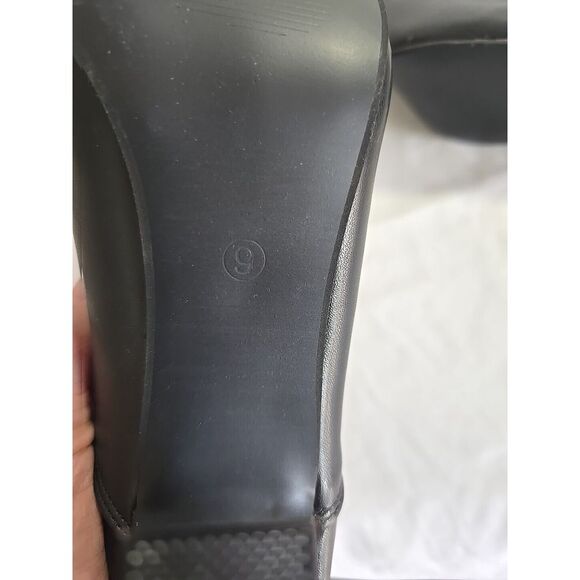 Tinstree Black Pointed Toe‎ Bootie With Silver Studded Bow Size 9 - Picture 10 of 11